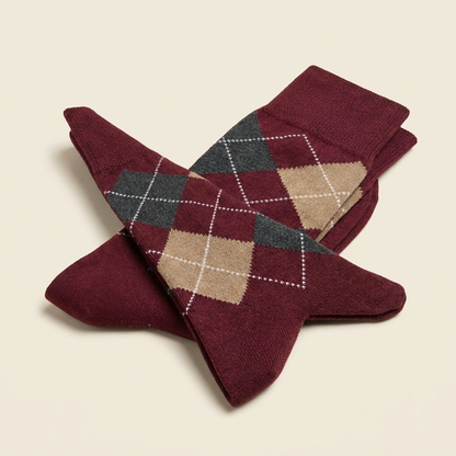 Burgundy argyle patterned cotton socks